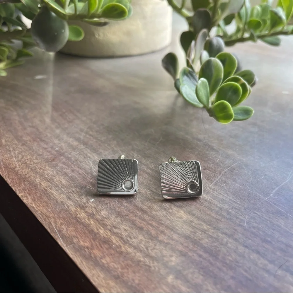 Vintage SWANK Men’s Silver Tone Cuff Links